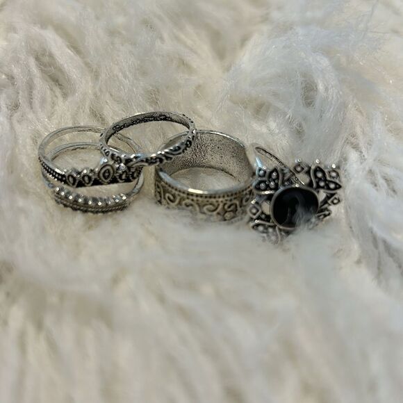 Black rings- Size 6 - Picture 1 of 6